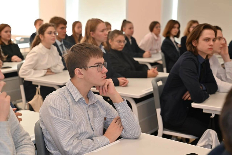 Первый «Урок цифры».